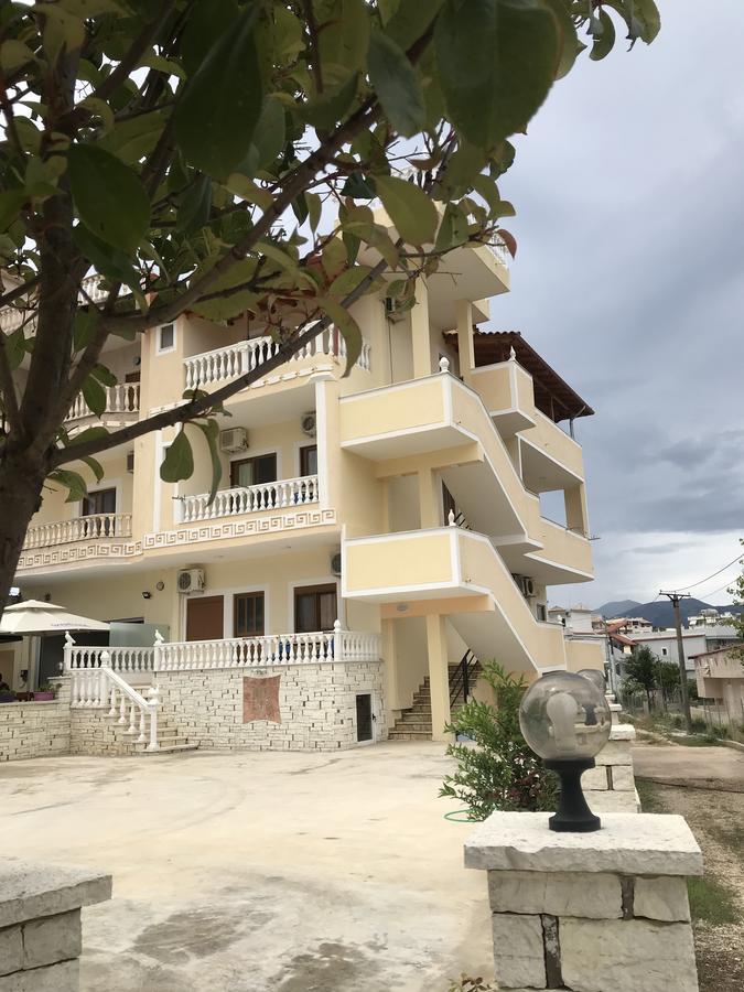 Apartments Luis Ksamil Exterior photo